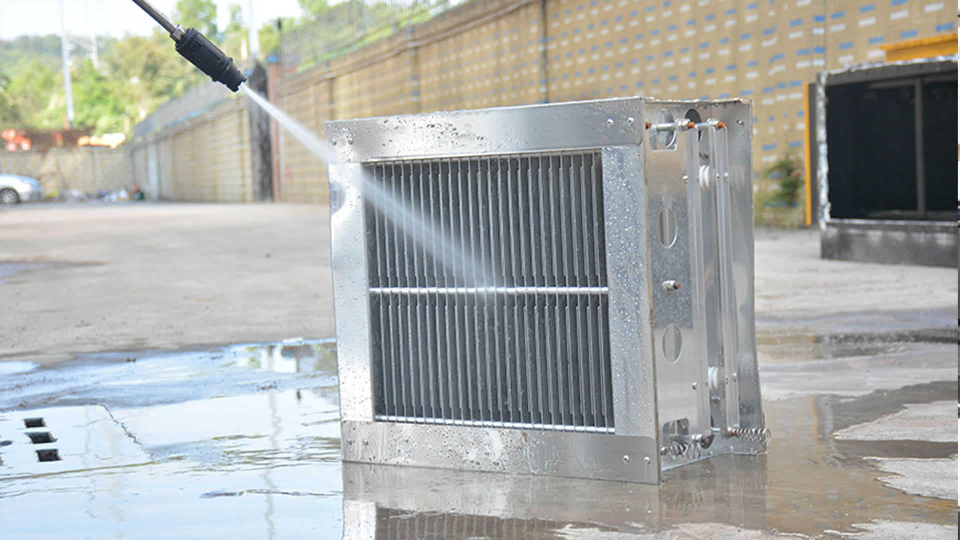 如果電場受到了腐蝕，應(yīng)該如何進(jìn)行修復(fù)